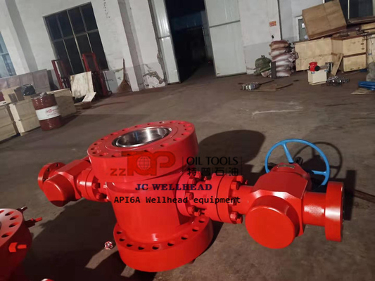 Dövme Boru Kafası Makarası 11" X 7 1/16" X 3 1/8" X 3 1/2" EUE Üst Alt 3000 PSI
